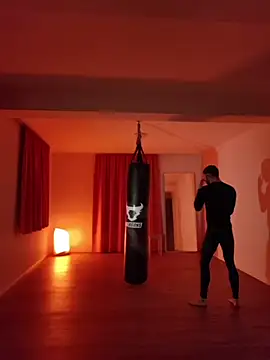 EyesNeverLies online show from March 4, 11:23 pm