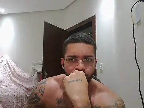 Mitt1993b online show from October 30, 5:36 pm