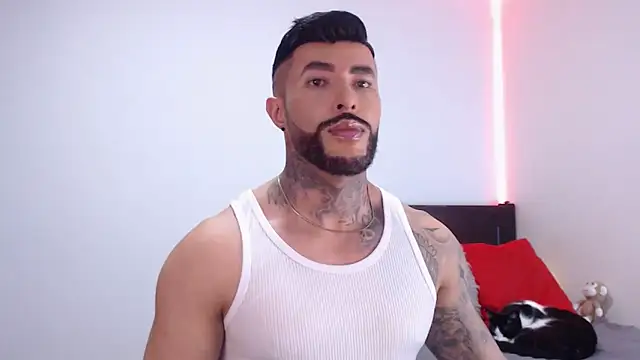 andrea de lucaa online show from November 12, 4:18 am