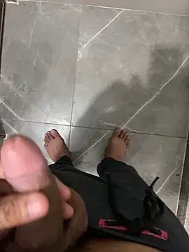 Snapshot of RahulisHorny_007 chatting on October 13, 6:36 pm RahulisHorny 007 online show from October 13, 6:36 pm