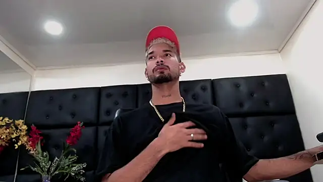 StivBigCock online show from October 10, 2:05 am