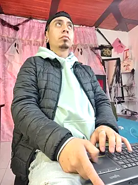 abnerdam01 online show from October 23, 1:25 pm