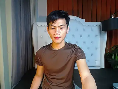 alex cummer online show from February 13, 2:55 pm