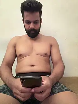 Vineeth3906 online show from March 16, 5:55 am