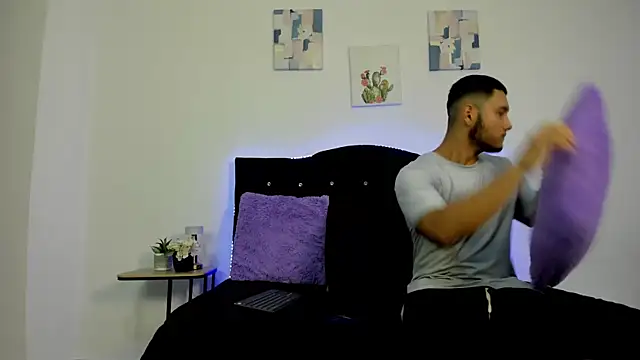  online show from March 9, 12:10 pm