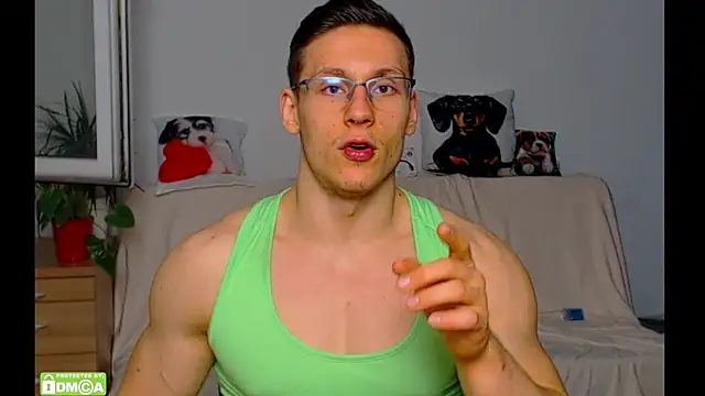 ZeinMiracles online show from March 2, 9:00 pm