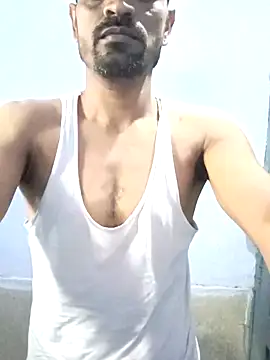 Snapshot of Mr_xxx007@xh chatting on September 25, 2:43 am Mr xxx007xh online show from September 25, 2:43 am