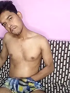 fcukboiiiii69 online show from December 19, 5:32 pm