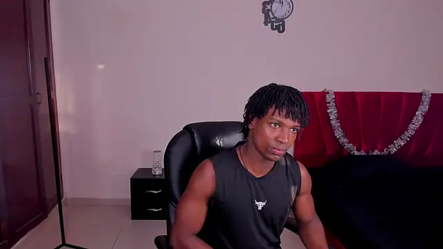 tau montes online show from November 26, 9:51 pm