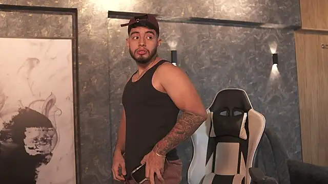 Nick Vans online show from September 13, 1:23 pm