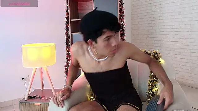 E R O S  online show from December 4, 8:05 pm