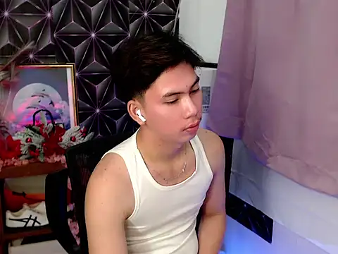 ursweet jade online show from November 21, 7:13 pm