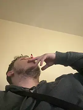 XXKieran online show from April 9, 9:21 pm