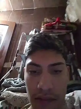 aispuro8505 online show from March 3, 8:11 am