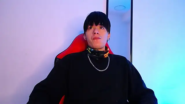 Anhonymus  online show from November 12, 4:18 am