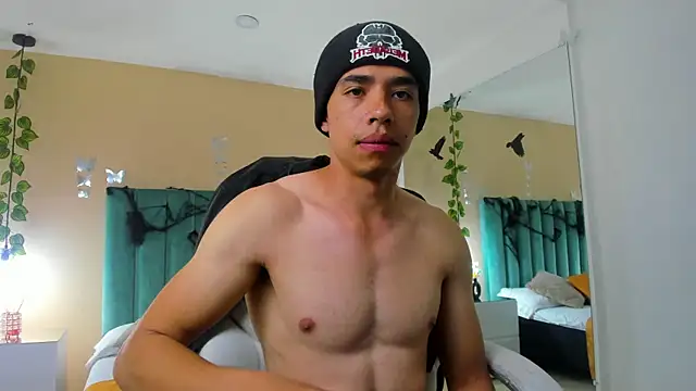 Muscle Scott online show from October 9, 12:21 pm