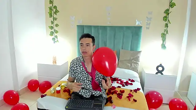 Muscle Scott online show from September 20, 12:27 pm