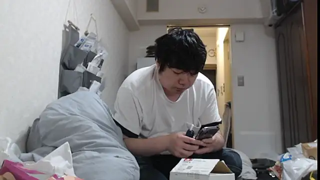 raterate555 online show from May 24, 12:11 pm