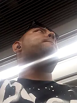 angelitocalientico online show from October 6, 2:38 am