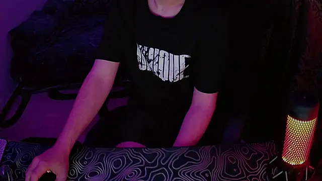 xXxHARDPORNxXx online show from May 31, 7:59 pm