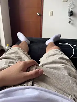 liamty luxor online show from October 24, 7:15 pm