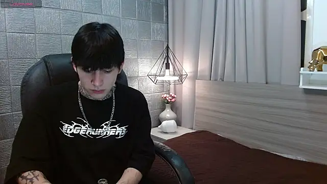 Iantwink18 online show from January 11, 3:21 am