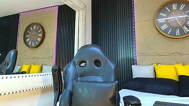 Lean Portman online show from May 23, 3:28 pm