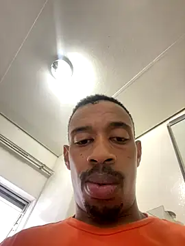 fitsexyman online show from December 1, 10:40 am