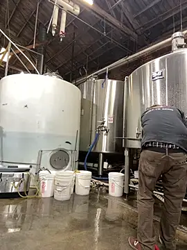 crashnasty online show from April 16, 9:15 pm