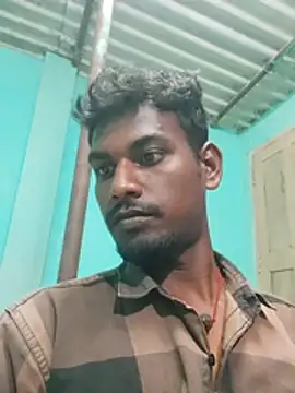 Tamilgud23 online show from November 15, 3:47 pm