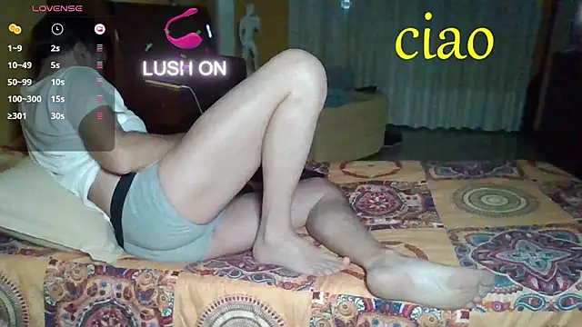 lattediyak online show from November 28, 1:31 am