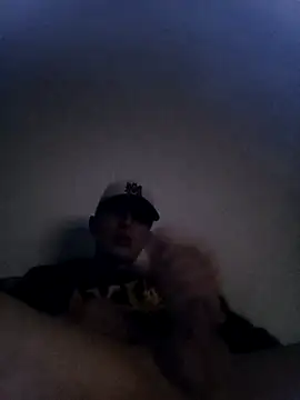 DebutingPathway online show from November 17, 12:19 pm