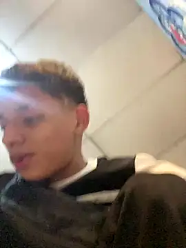 estebitan37 online show from November 11, 3:11 am