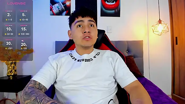 Nicolas James Sc online show from October 23, 2:20 pm