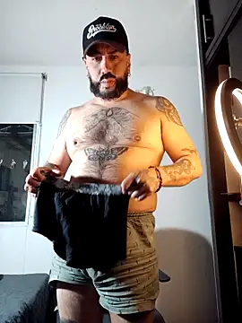 DaddyBear   online show from September 17, 3:07 am