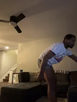 kingtaydo online show from March 28, 4:13 am