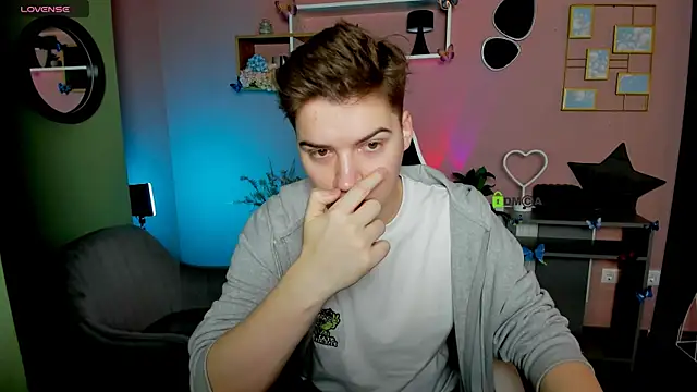 danny cool online show from November 29, 8:11 pm