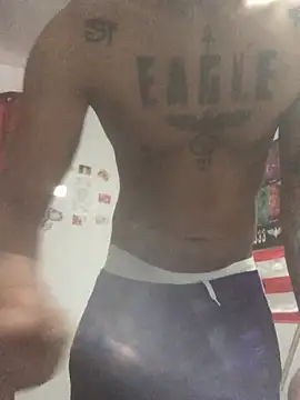 elpeluchenegroxxx3 online show from June 27, 6:35 pm