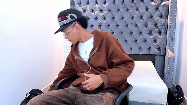 MARSHALL SPENCER online show from April 18, 1:01 pm