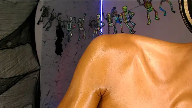 lorian vikel online show from October 6, 10:36 pm