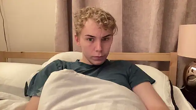 scottishtwink01 online show from September 17, 12:33 am