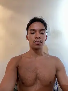 MrHilton online show from September 22, 2:22 am