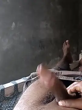 pus ylover online show from October 19, 9:12 am