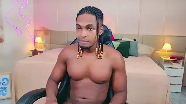 SoHighAngel online show from April 17, 9:50 pm