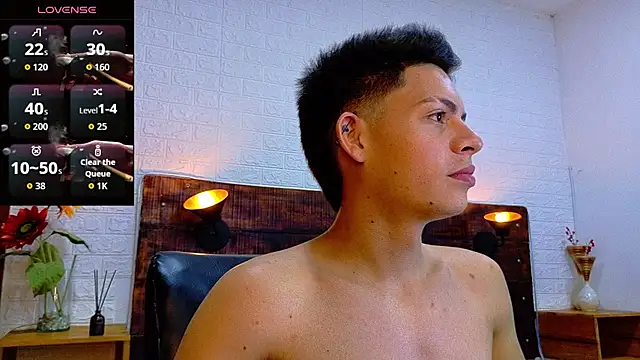 JhosuaVega online show from October 26, 12:34 am