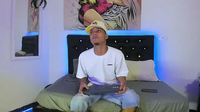 xxKamadevaxx online show from November 6, 12:41 pm