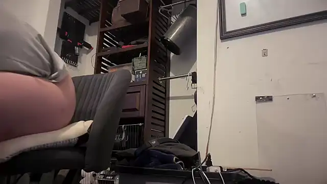 jasoncali305 online show from December 1, 2:53 pm