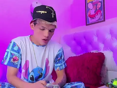 EL VENEZOLANO 22CM online show from December 20, 3:35 am