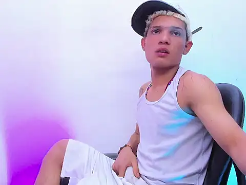 EL VENEZOLANO 22CM online show from November 28, 7:22 am