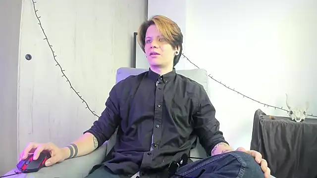 Jerry Cole online show from December 17, 3:30 pm